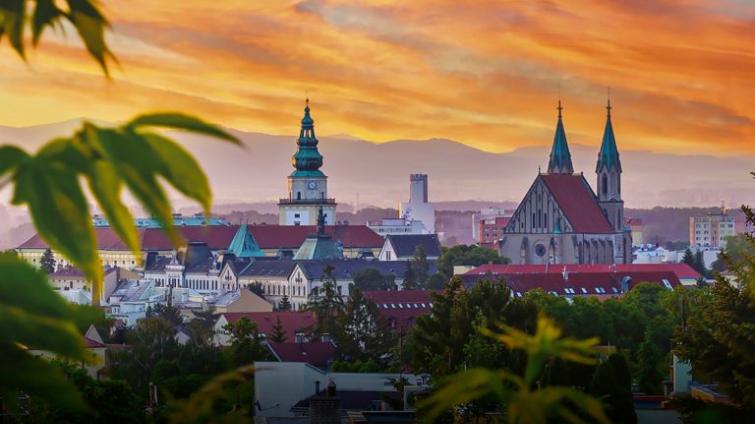 Město Kroměříž zlepšuje komunikaci s občany, spustilo aplikaci Mobilní Rozhlas