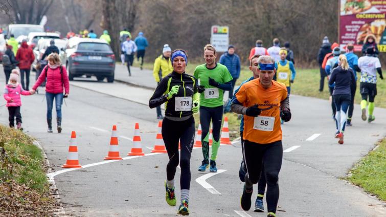 V pátek dopoledne odstartuje na Vršavě Silvestrovský běh