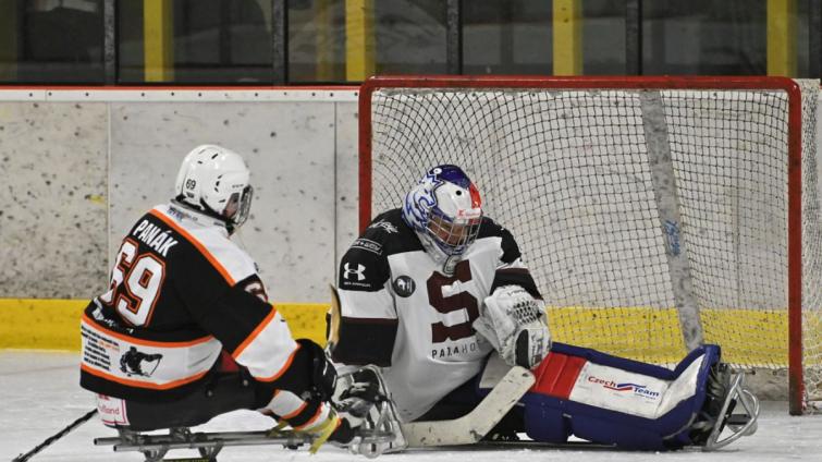 Sledge hokejisté zakončili základní část výhrou nad Spartou, budou hrát o bronz