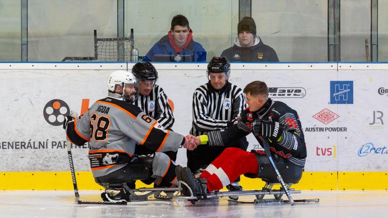 Startuje semifinále para hokejové ligy mezi Zlínem a Olomoucí. Přijde odplata za staré rány?
