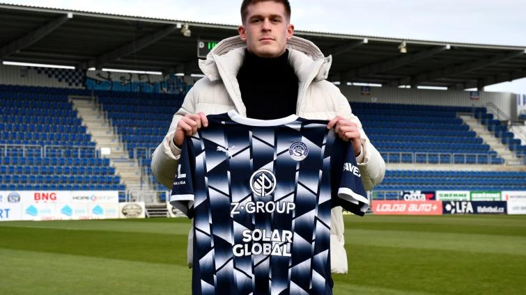 Slovácko hlásí první posilu. Přichází vysoký rakouský útočník Kvasina 