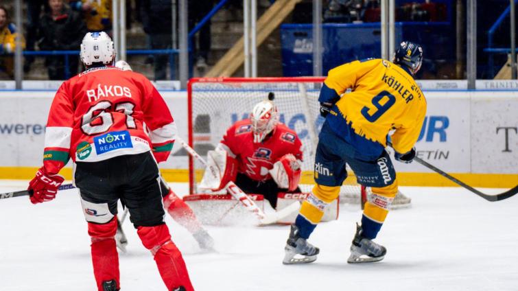 Berani udolali Pardubice B, Vsetín padl na ledě posledního Znojma 
