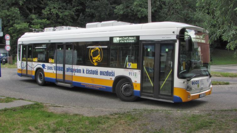 První zlínský a otrokovický elektrobus má za čtyři roky najeto čtvrt milionu kilometrů