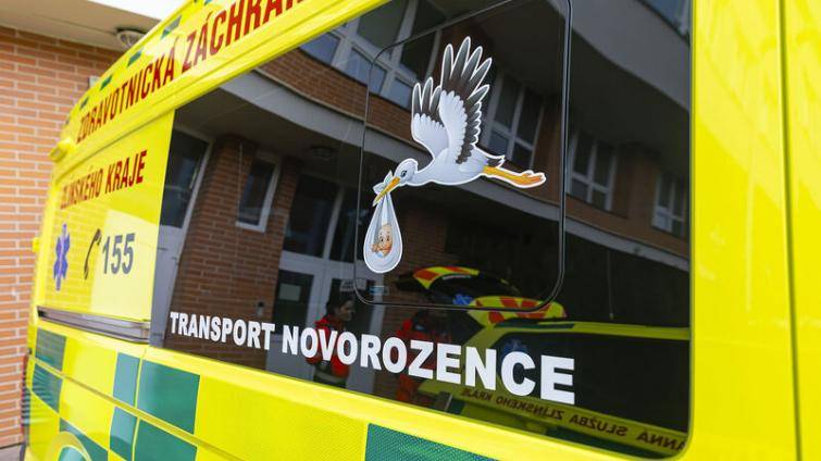 Speciální novorozenecká sanitka má za sebou první ostrý výjezd