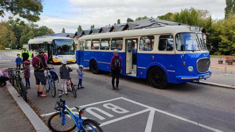 O květnových svátcích se cestující ve Zlíně a Otrokovicích svezou historickými vozidly MHD