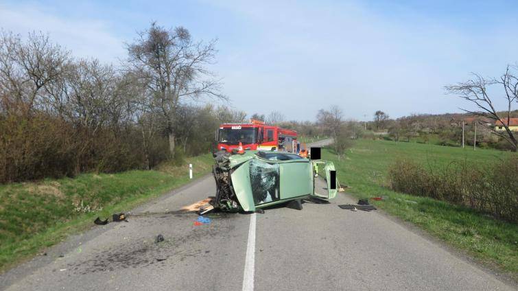 Za nehodu na Pinduli mohl alkohol. Pětatřicetiletému řidiči hrozí tři roky za mřížemi
