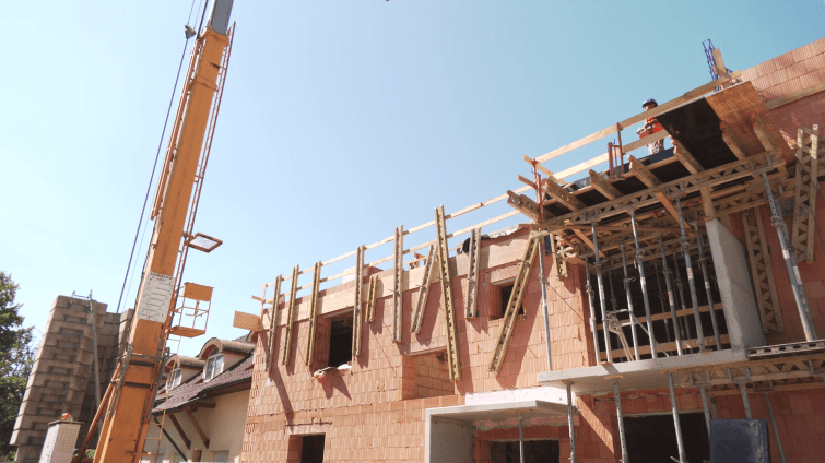 Nový bytový dům v Otrokovicích nabídne deset městských bytů