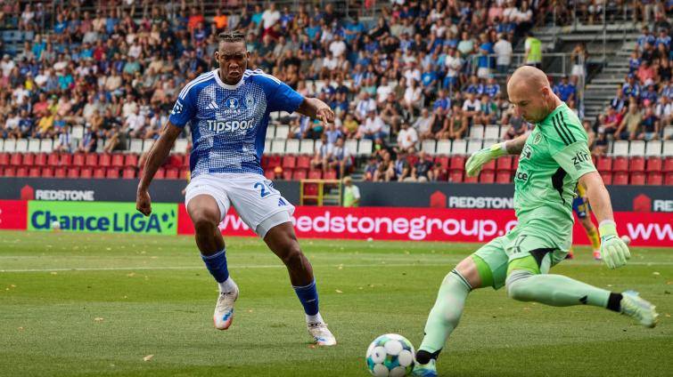 Zlín poprvé prohrál. V Olomouci hrál dlouho v deseti, rozhodl Vašulín 