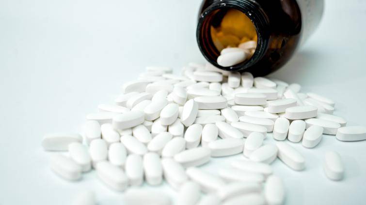 Muž ze Zlína chtěl spáchat sebevraždu. Zachránila ho pohotová sousedka