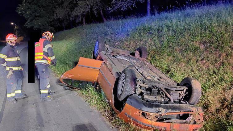 Řidič zavinil dopravní nehodu u Žlutavy a z místa ujel. Policie hledá svědky