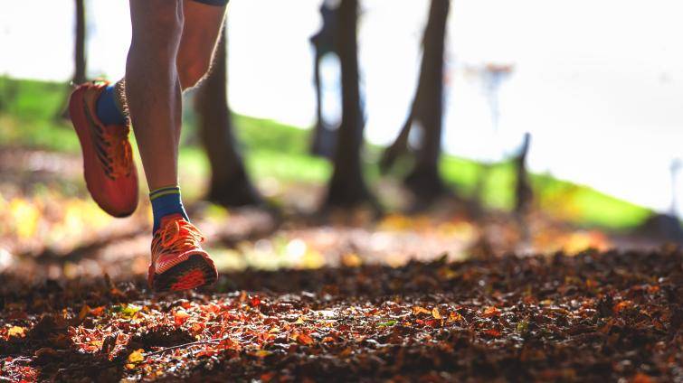 24hodinový štafetový běh pomůže dětem s rakovinou. Každým kilometrem přispějete 100 korun
