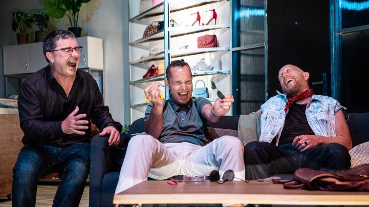 Slovácké divadlo uvádí novou hru Boty kabelky chlapi. Je to skvělá vztahová komedie, říká režisér Kopecký