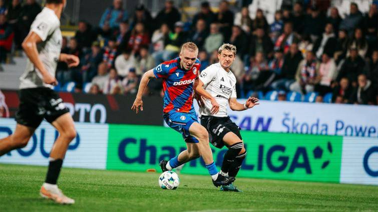 Trenér fotbalistů Zlína Červenka dostal k padesátinám fantastickou výhru nad Plzní