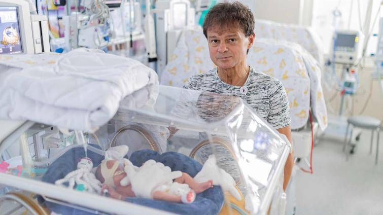Primář Novorozeneckého oddělení KNTB Jozef Macko: Za svůj život jsem resuscitoval stovky novorozenců