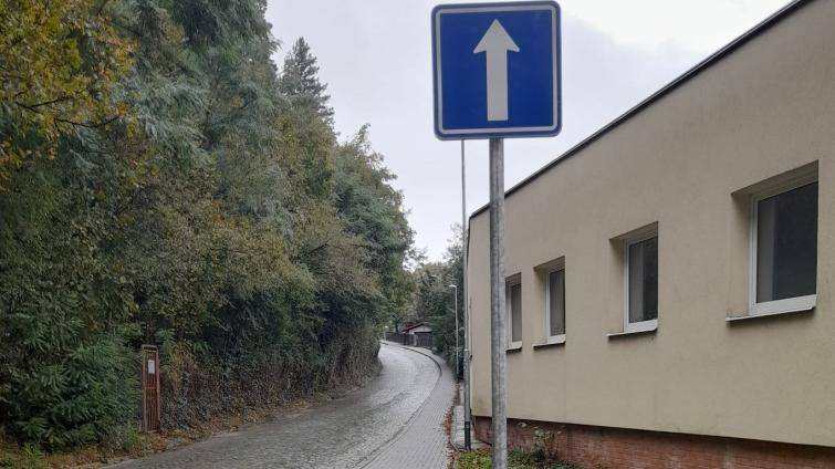 Nová jednosměrka má pomoci zklidnit dopravu v centru Zlína