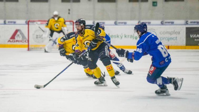 Berani otočili zápas v Táboře, Vsetín si doma poradil s Jihlavou 