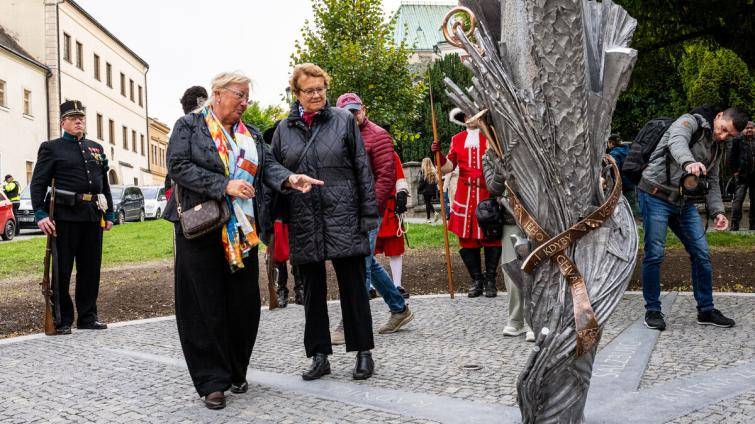 V Kroměříži odhalili památník díla biskupa Karla II. z Lichtensteinu-Castelcorna. Jeho vznik provázely spory