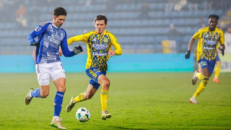 Nejvyšší výhra v historii! Ševci zdemolovali Sigmu 5:0, Petruta slavil hattrick 
