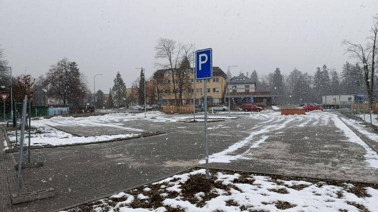 Řidiči v Rožnově mají k dispozici 39 nových parkovacích míst