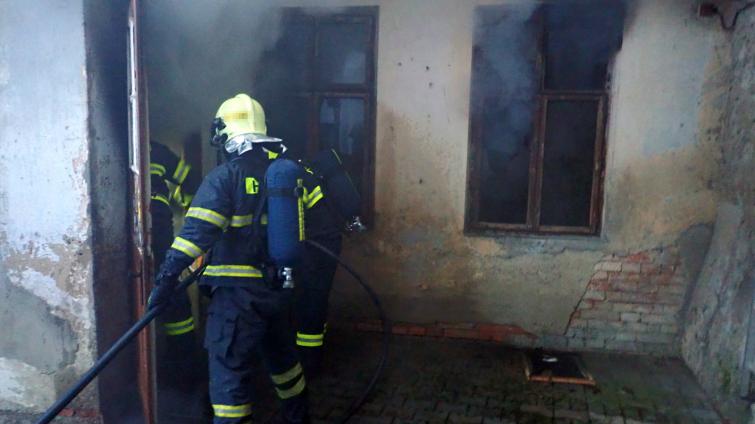 požár ve Zlíně-Malenovicích