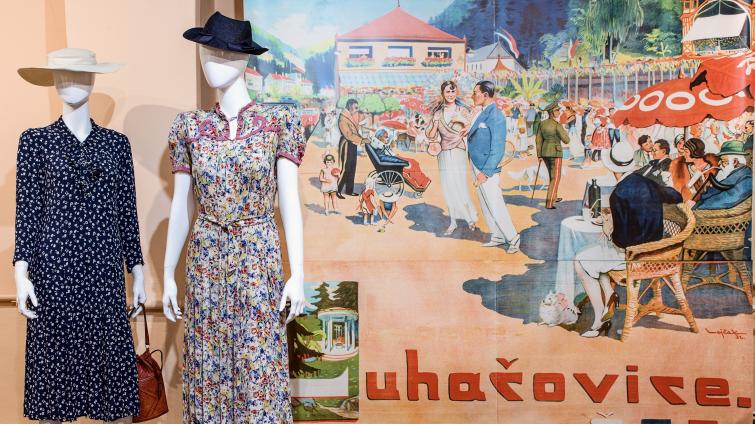 Výstava o meziválečné architektuře v lázních je k vidění ještě několik dní 