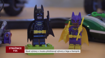 Nové výstavy v muzeu představují výtvory z lega a štamprle