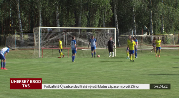Fotbalisté Újezdce slavili sté výročí klubu zápasem proti Zlínu