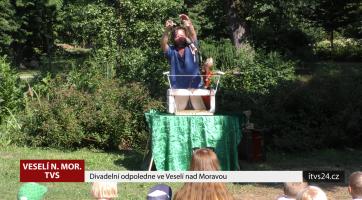 Divadelní odpoledne patřilo především dětem