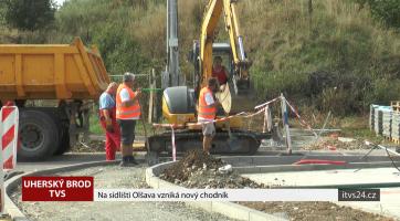 Na sídlišti Olšava vzniká nový chodník 