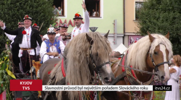Slavnostní průvod byl největším pořadem Slováckého roku