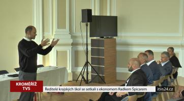 Ředitelé krajských škol se setkali s ekonomem Radkem Špicarem