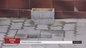 V Kyjově proběhlo položení Kamene zmizelých