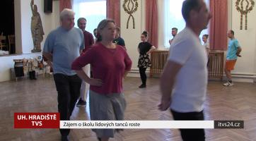 Zájem o školu lidových tanců roste