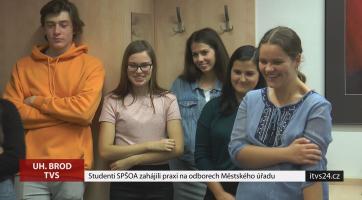 Studenti SPŠOA zahájili praxi na odborech městského úřadu