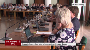 Zastupitelstvo města letos podruhé rozdělovalo dotace