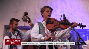 Burčákové posezení u Zarazických sklepů se letos konalo pošesté