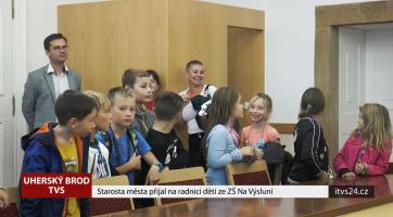 Starosta města přijal na radnici děti ze ZŠ Na Výsluní