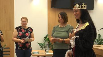 V rámci Týdne knihoven proběhlo pasování druháků na čtenáře