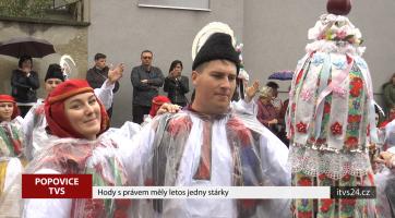 Hody s právem měly letos jedny stárky