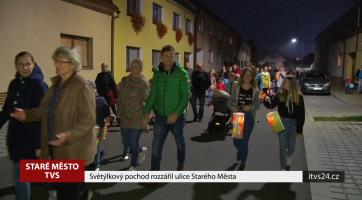 Světýlkový pochod rozzářil ulice Starého Města