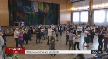 Účastníci workshopu se učili čardáš