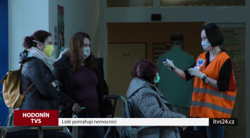 Lidé pomáhají nemocnici