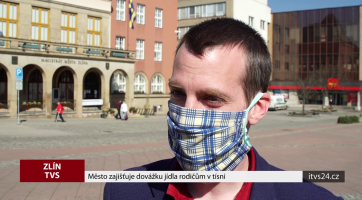 Město zajišťuje dovážku jídla rodičům v tísni