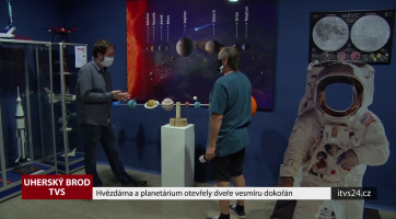 Hvězdárna a planetárium otevřely dveře vesmíru dokořán
