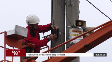 Kontejnery s odpadem hlídají fotopasti