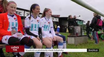 V Lužicích se představily mladé fotbalistky