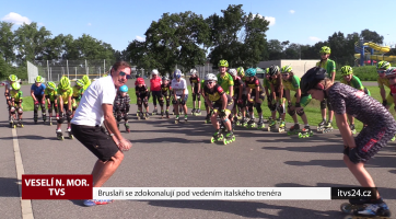 Bruslaři se zdokonalují pod vedením italského trenéra