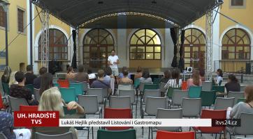 Kolejní nádvoří navštívil Lukáš Hejlík s programem Listování i Gastromapou