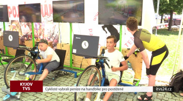 Cyklisté vybrali peníze na handbike pro postižené