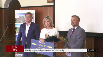 Zlínský kraj ocenil pěstouny a pečující osoby